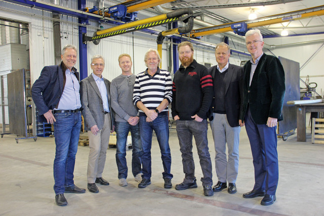 Sitabs nya styrelse, fr.v: Ulf Öberg, Peter Larson, Emil Holmström, Stenna Holmström, Martin Holmström, Anders Pettersson och Olle Wijk.